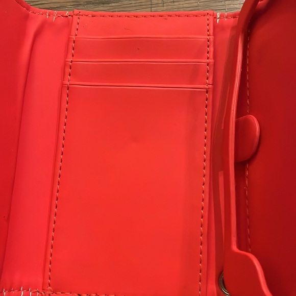 Kate Spade iPhone 5/5s Wristlet - Picture 5 of 8